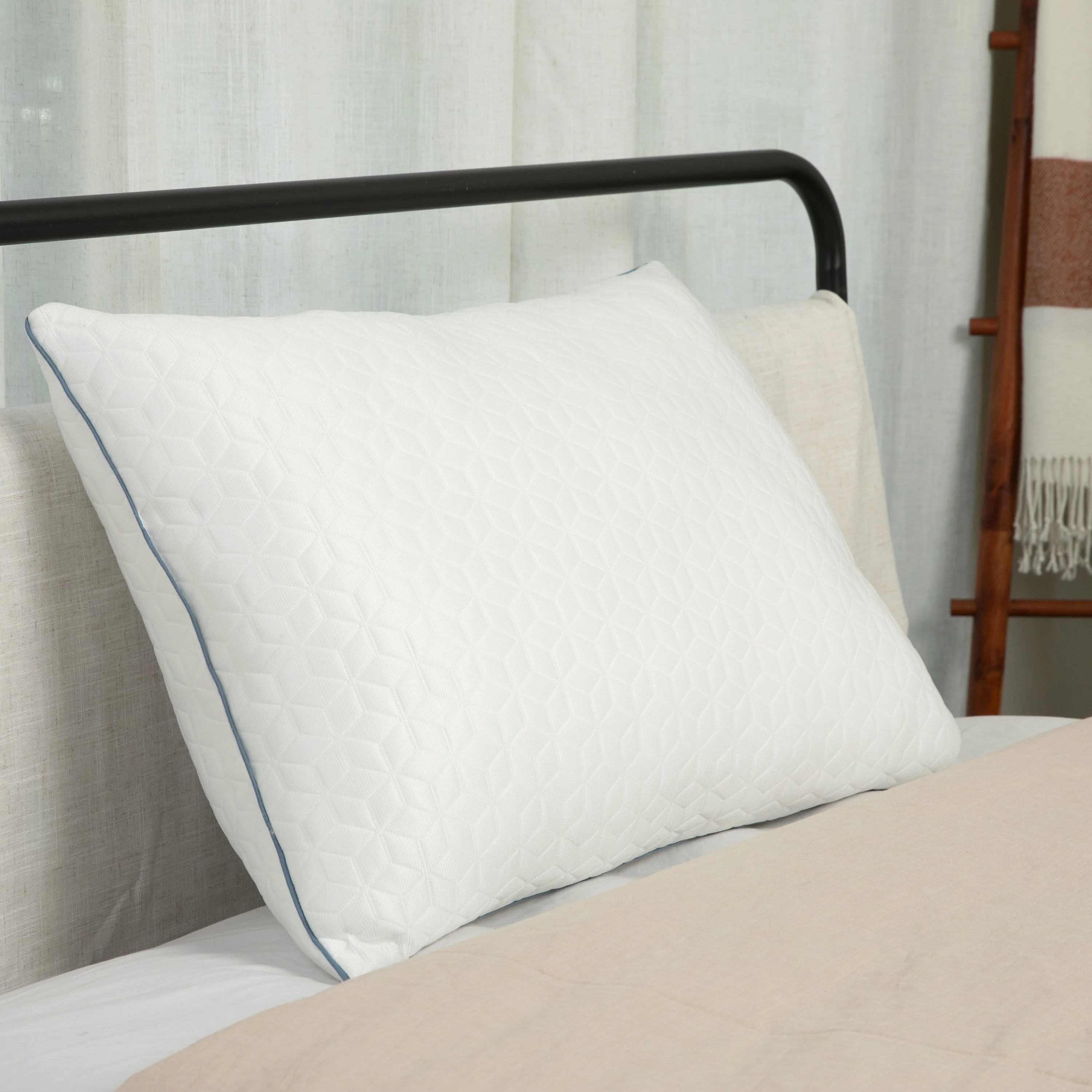 Brookstone CoolSense Down Alternative Pillow (2 Pack) - Image 3