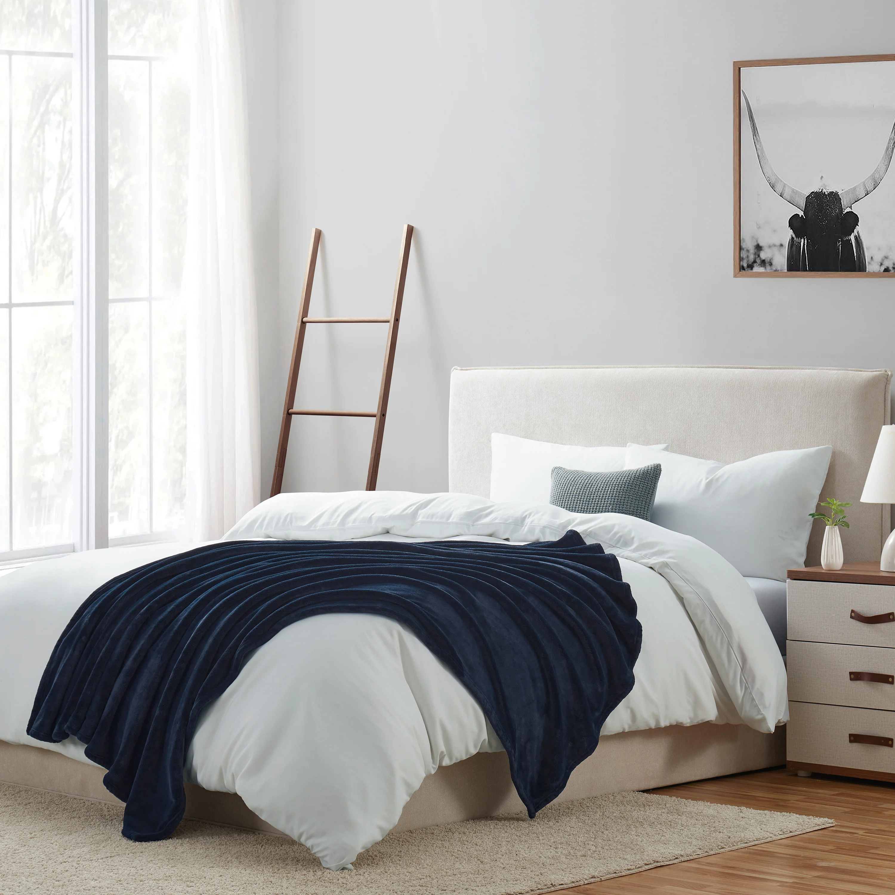 Brookstone NAP Plush Throw - Image 22