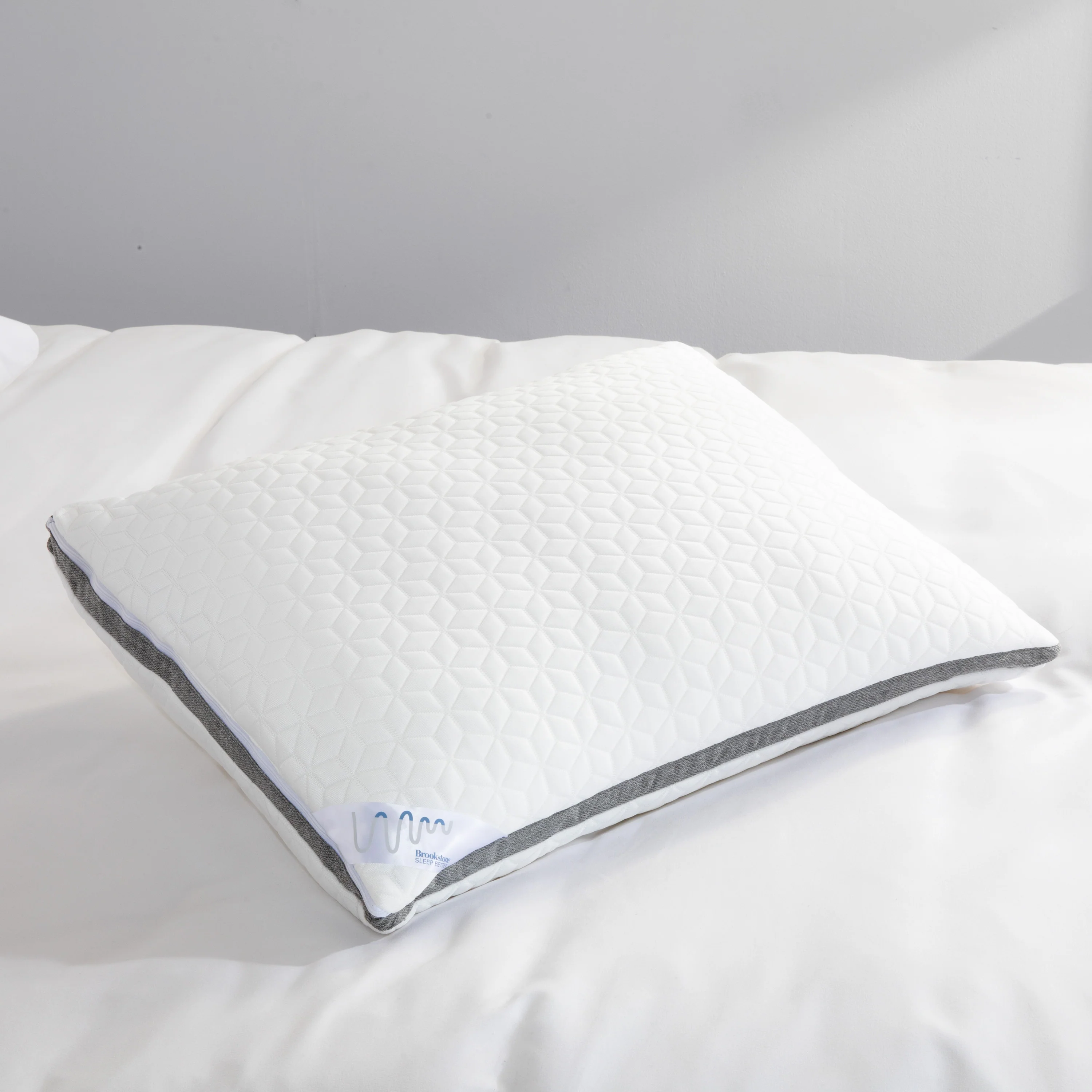 Brookstone Perfect 2-in-1 Comfort Pillow - Image 8