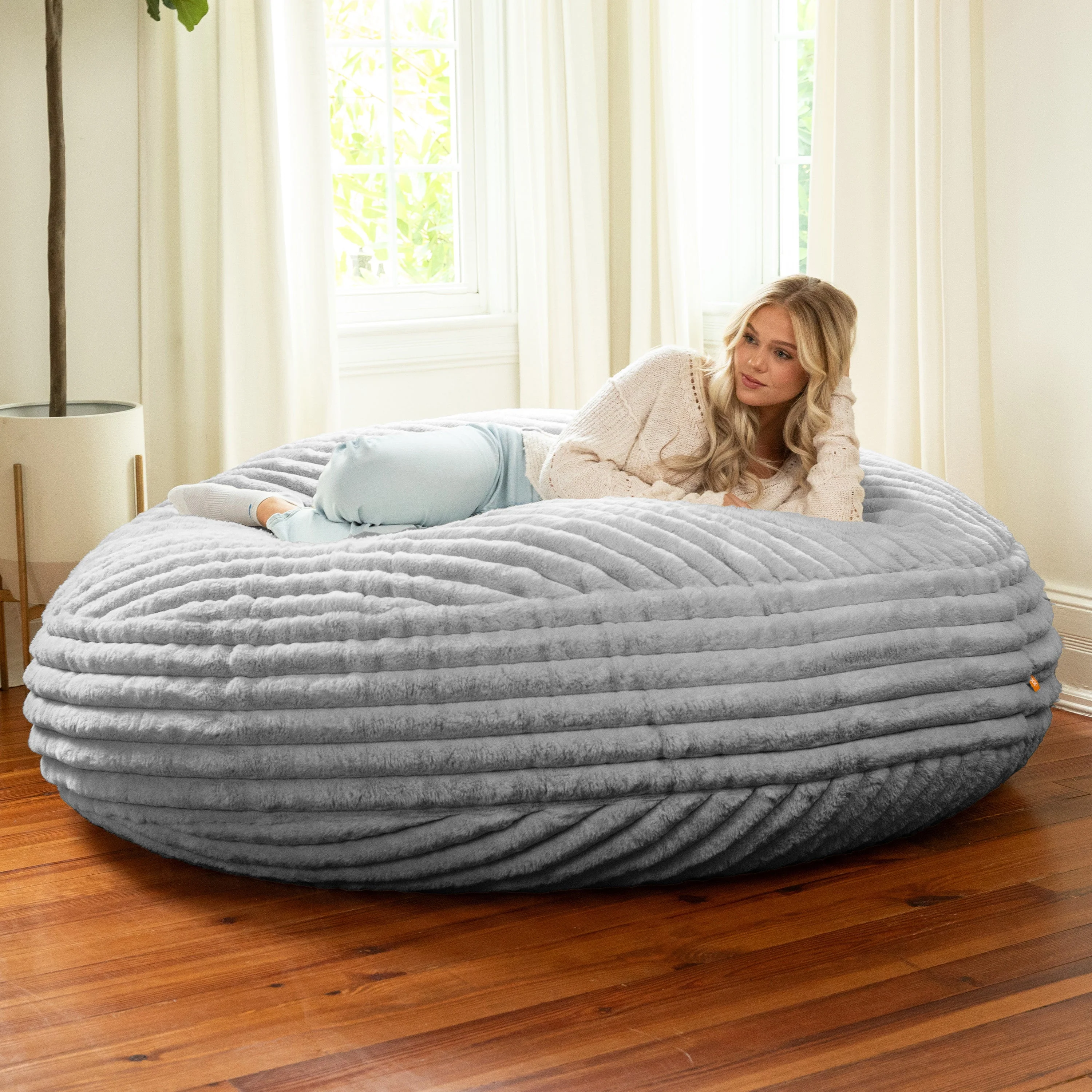Jaxx 6 Foot Cocoon - 2-in-1 Convertible Bean Bag Bed & Large Bean Bag Chair for Adults, Premium Luxe Fur - Mondo Fur - Image 2