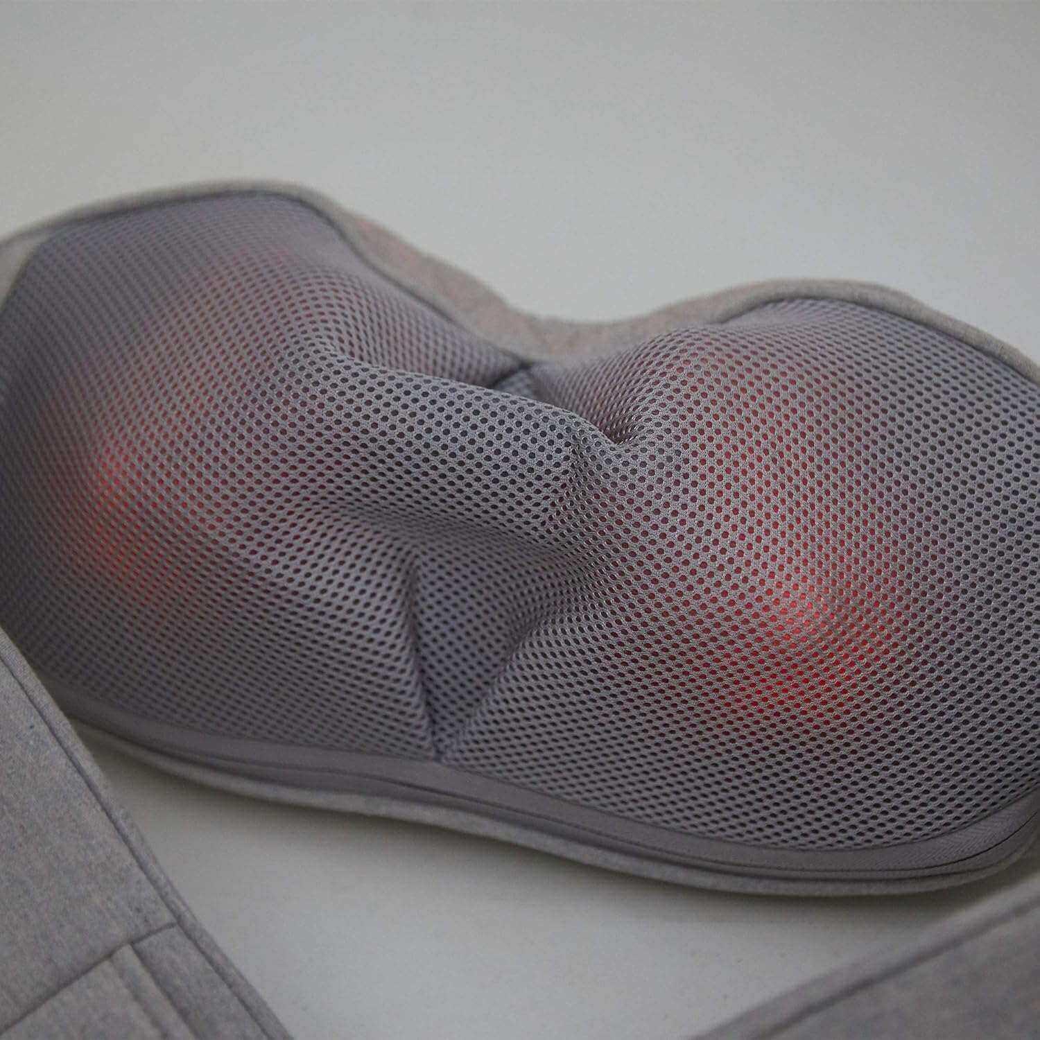 Quzy - Premium Neck and Shoulder Massager - Image 5