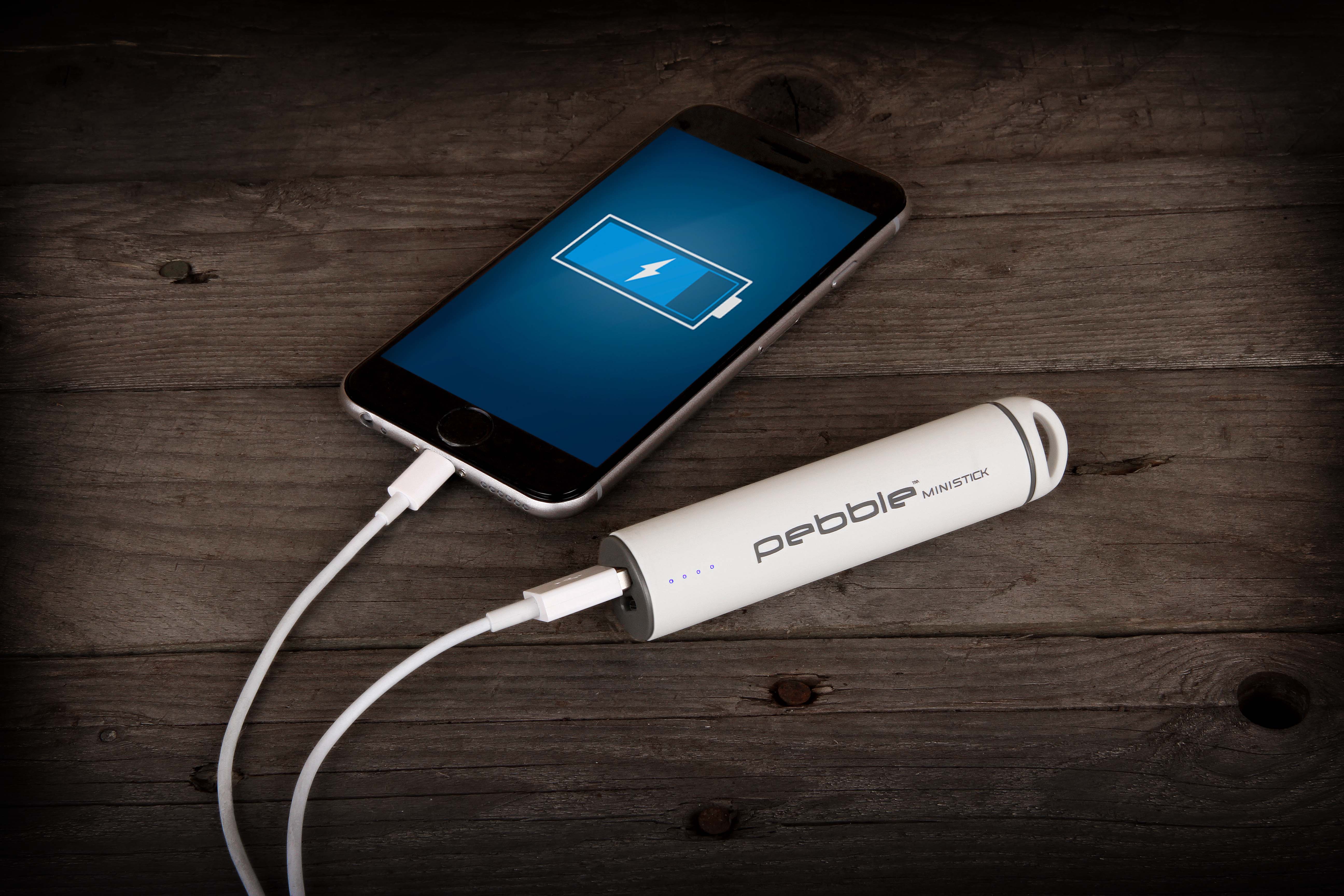 Veho Pebble Ministick 2,200mAh Emergency Portable Rechargeable Power Bank - Image 17