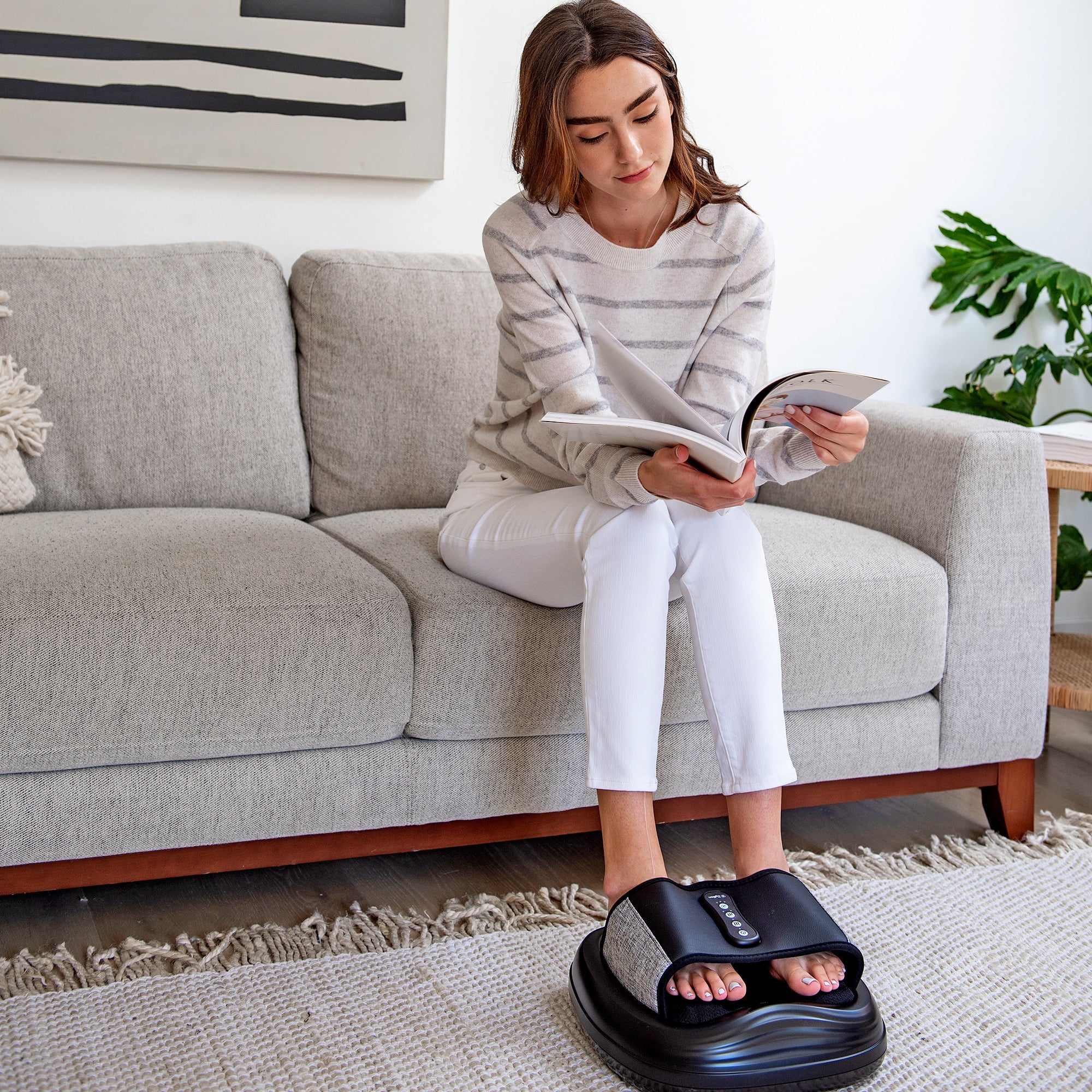Shiatsu Foot Massager with Heat - Image 11